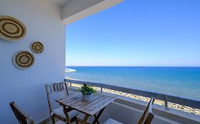 Lazuli Sea View Beachfront- Ap 61